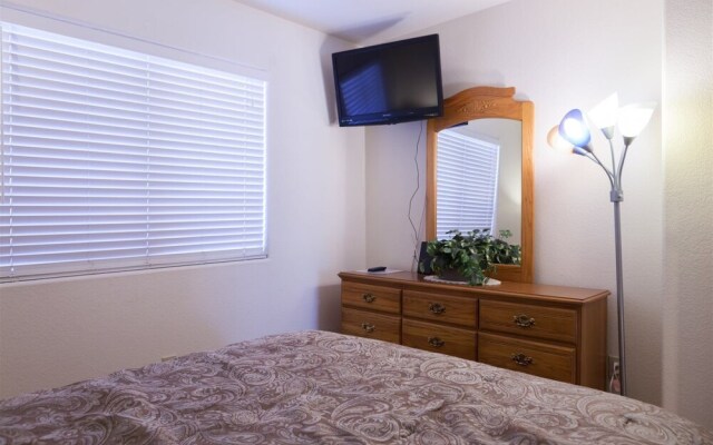 3235 Chandler