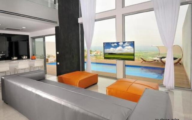 Villa Aqua Boutique
