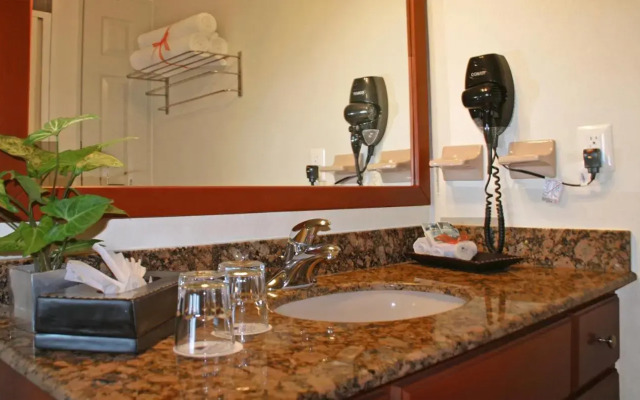 Paradise Village Beach Resort and Spa