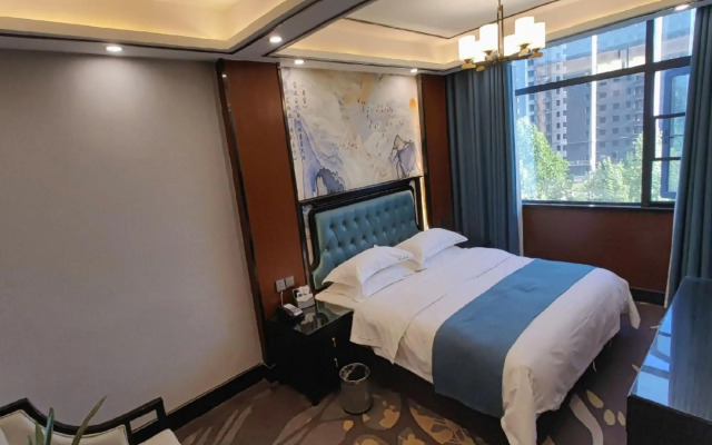 Fangcheng Zhongxuan Element Hotel