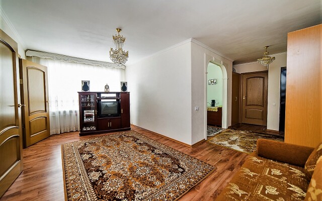 Апартаменты на Дзержинского 3