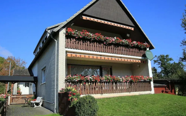 Cozy Apartment near Forest in Hullersen