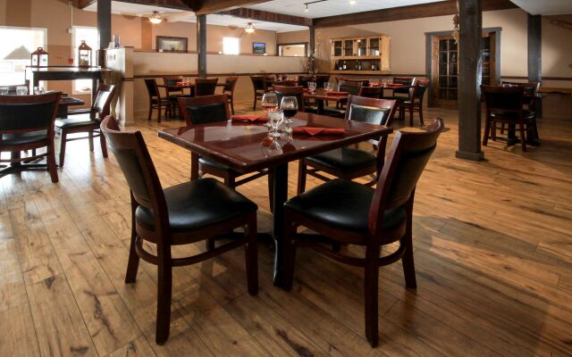 Comfort Inn & Suites
