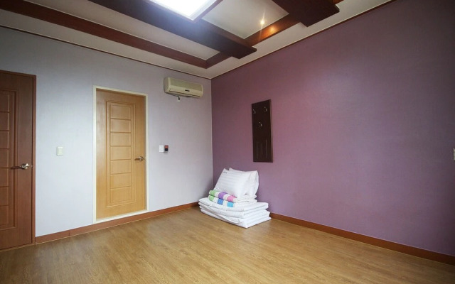 Mungyeong Arirang Hotel