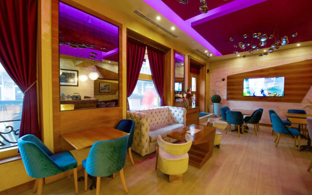 Hotel City Savoy