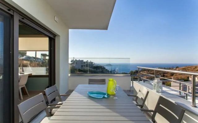 Luxurious Rikas Villa