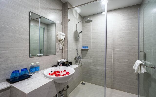 Paralia Hotel Nha Trang