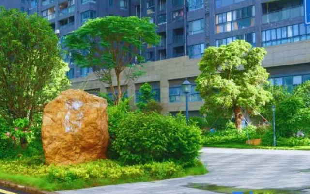 Austin Executive Apartment (Shenzhen Longgang Baolong Metro Station)
