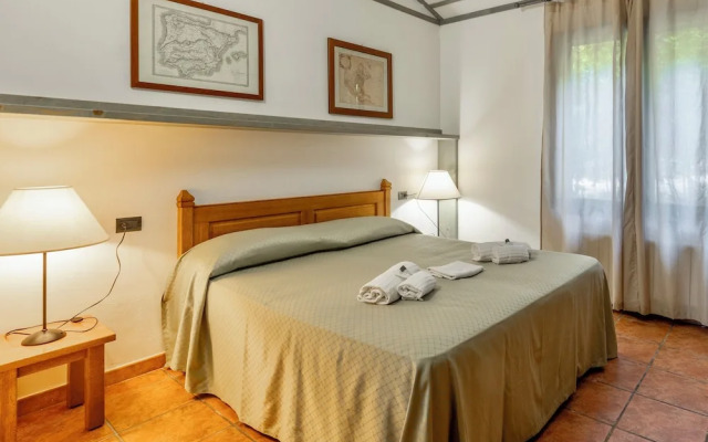 Residence con piscina a Guardistallo