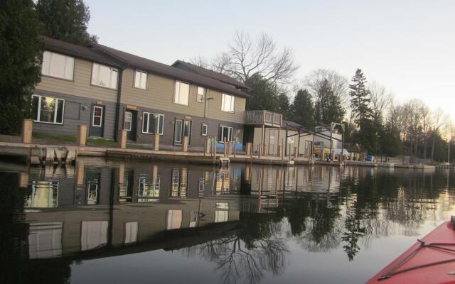 Sauble River Marina & Lodge Resort