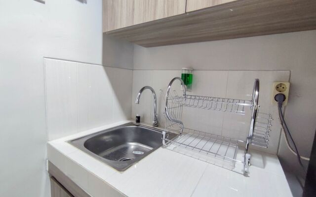 Comfort 1Br At Amartha View Apartment