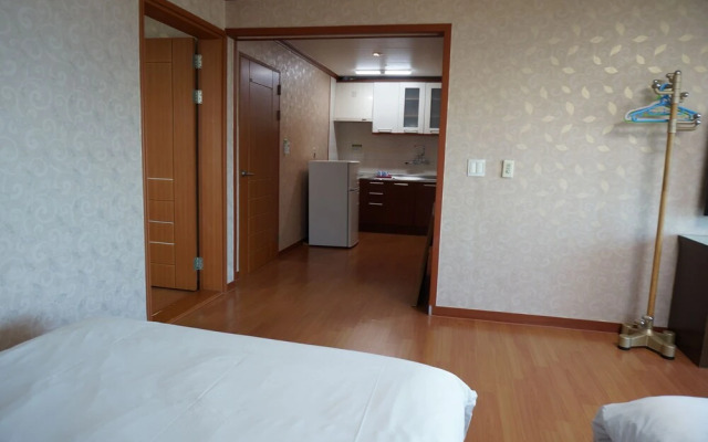 Nobel Resort Pension