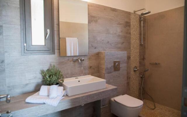 New Villa Blue with private pool at Trapezaki