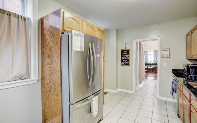 Lovely Home Next to Stadiums With Roofdeck&parking