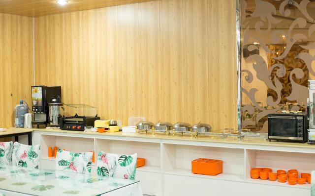 Elan Inn Jimo Small commodity city