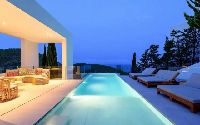 Modern Villa in Santa Eulalia