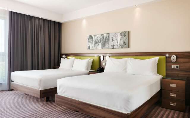 Hampton by Hilton Krakow