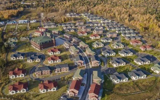 Baoyu Longhua Hot Spring Hotel