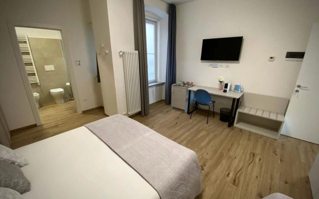 Five Flowers - Guest House