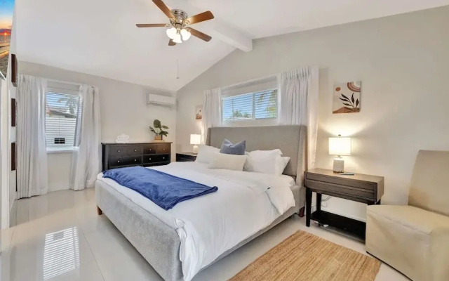 Waterfront Oasis w/ Enclosed Pool!