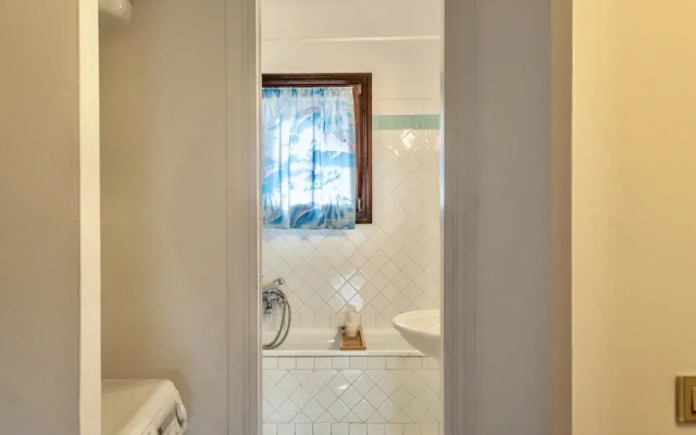 Graziose Ville con A.C e piscina comune