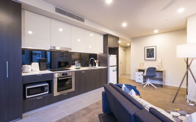 Homely Apartment at CBD Queen St