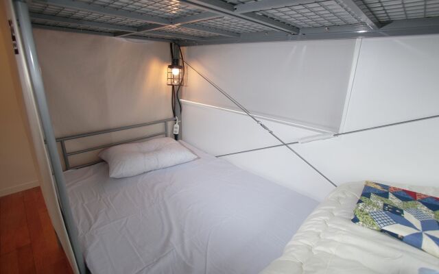KITSUNE SHIPPO - Hostel