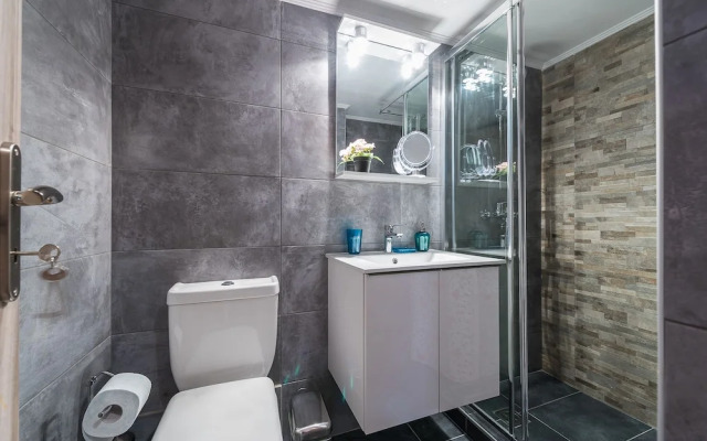 Stylish Home in Koukaki