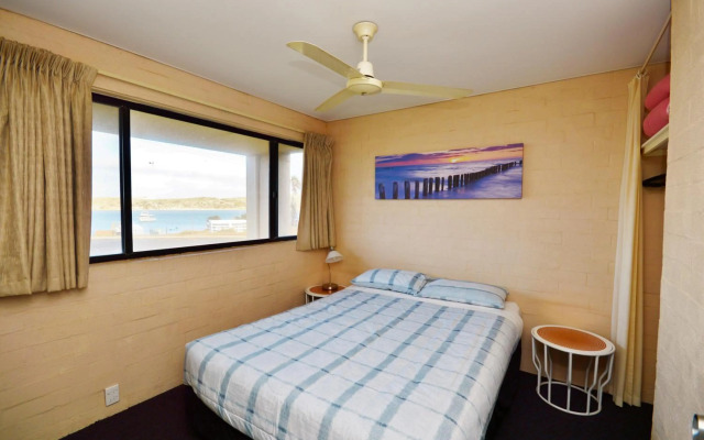 Riverview Holiday Apartment 23 - Kalbarri WA