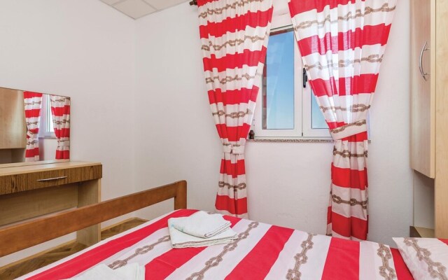 Stunning Home in Dinjiska With Wifi and 1 Bedrooms