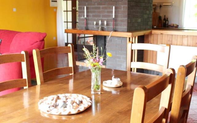 2 bedrooms house with garden at Laghy