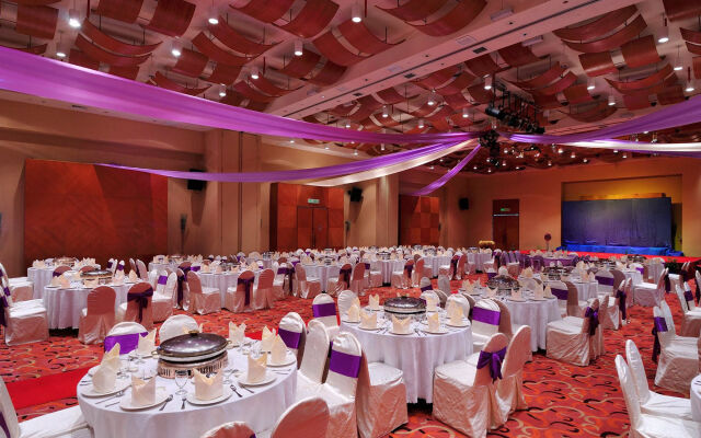 Parkcity Everly Hotel