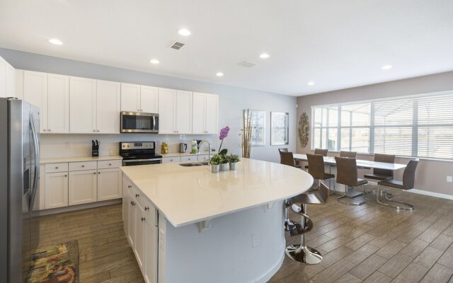 Bella Vida - 427 Marcello Blvd