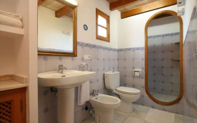 Villa - 1 Bedroom with Pool and WiFi - 103215