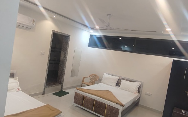 Hotel Maruti Inn