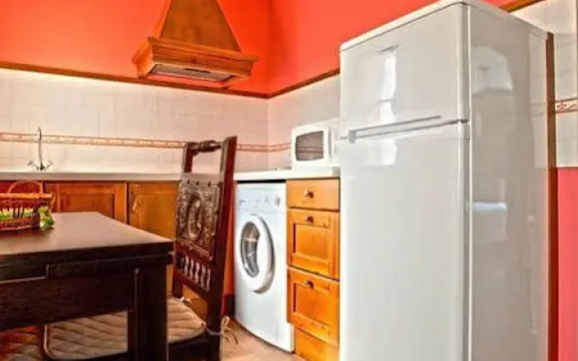 Apartamentos Rurales El Picoretu