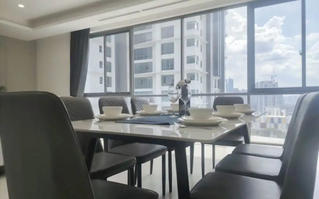 D'Rapport Residences By Manhattan Group