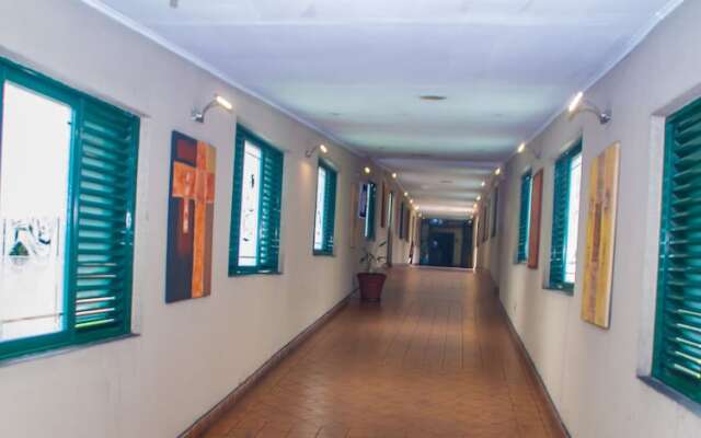 Juanita Hotel