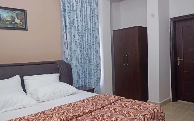 Gold Rush Suites