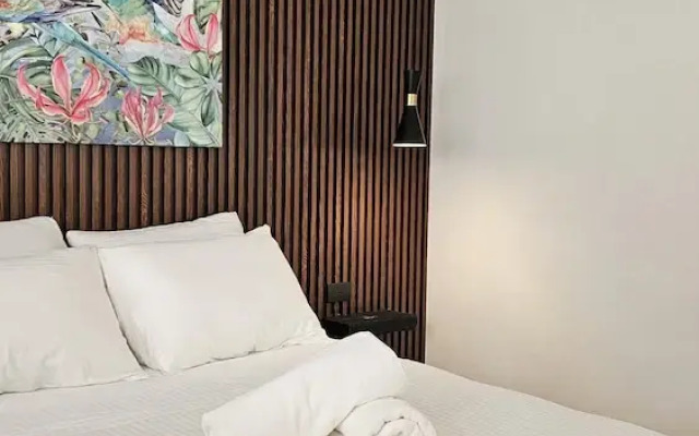 Zoa Villas - 2 minutes to the beach