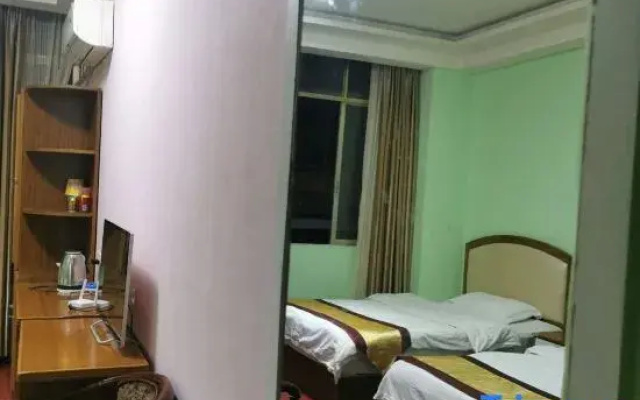 Jinping Linquan Hotel