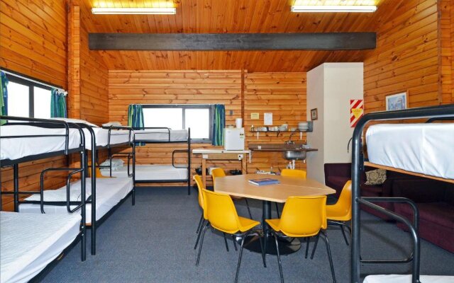 Leith Valley Holiday Park & Motels