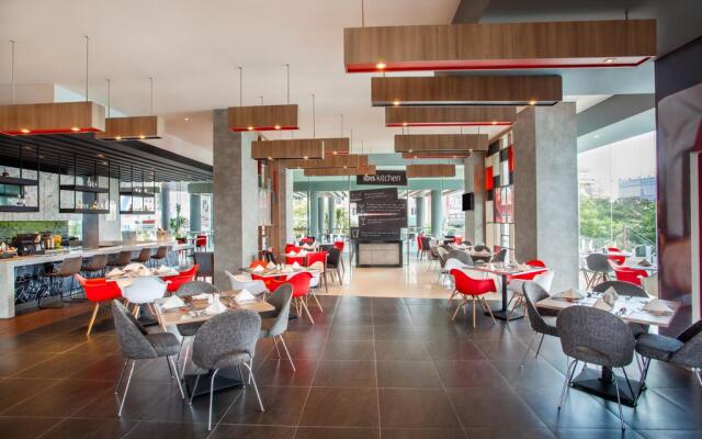 ibis Manado City Center Boulevard