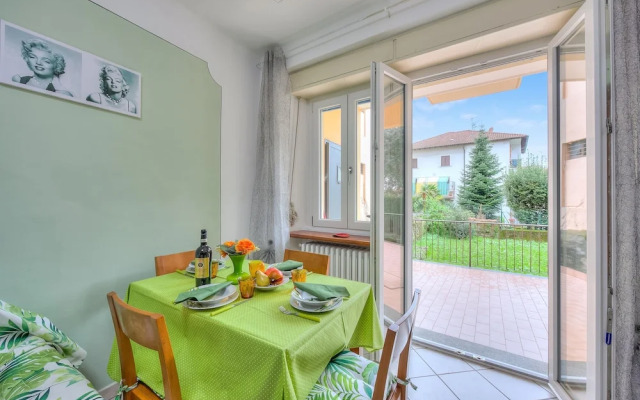 Leonardo House Garden Stresa Center