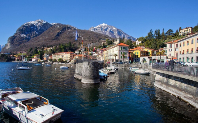 Modern House Apartment 1