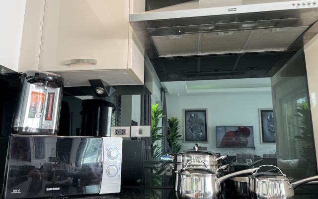 Hollywood Pool Villa Jomtien Pattaya