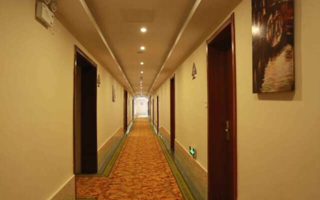 Greentree Inn Suzhou Luzhi Ancient Town Hotel