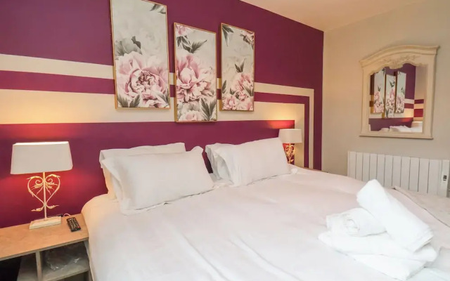 Apt 4 @ Hunter's Quay