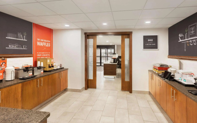 Hampton Inn Milwaukee/Brookfield