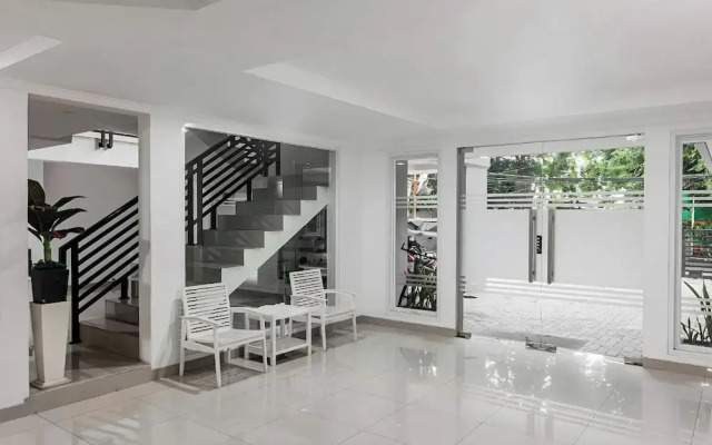 TOS Guest House By Zuzu